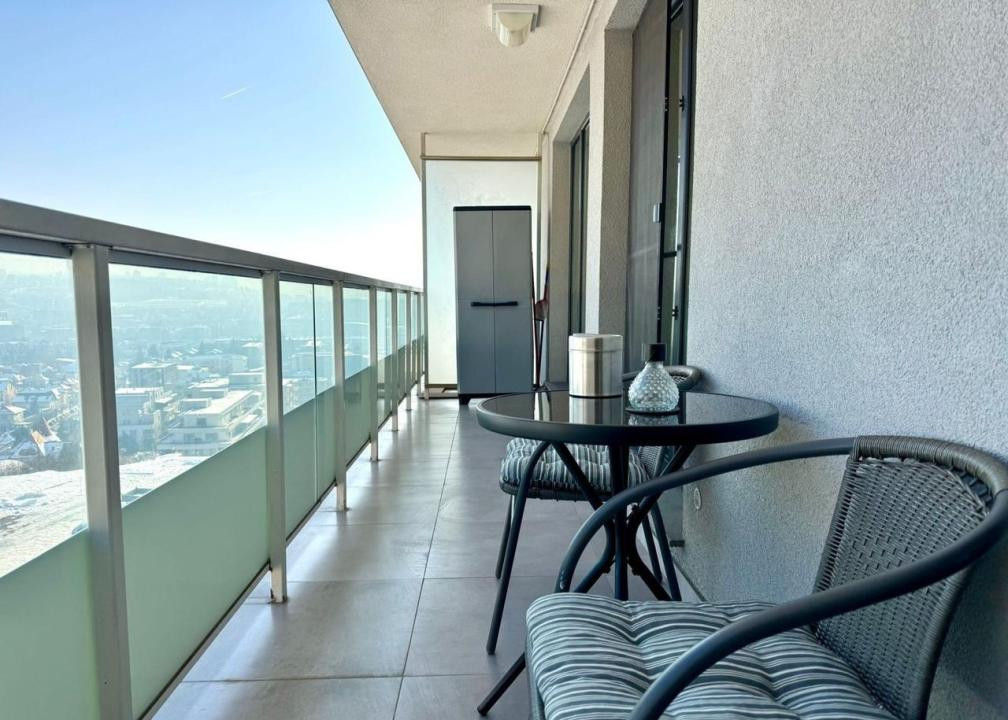 Apartament 3 camere, 63mp, terasa, parcare, etaj intermediar, zona Grigorescu