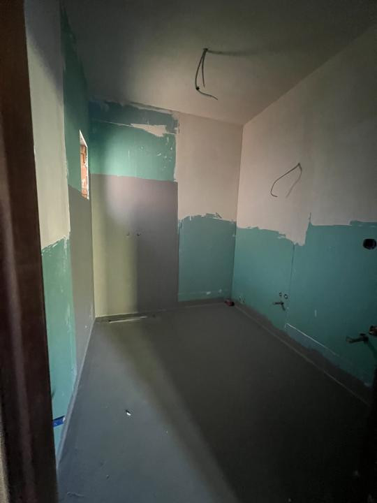 Casa idividuala de inchiriat , 240 mp utili, Tauti 