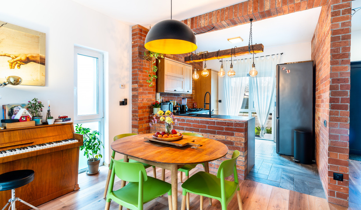 Duplex modern in Floresti, zona Urbano Shopping Center