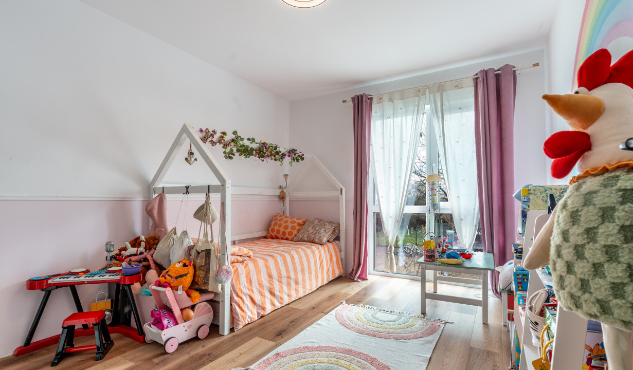 Duplex modern in Floresti, zona Urbano Shopping Center