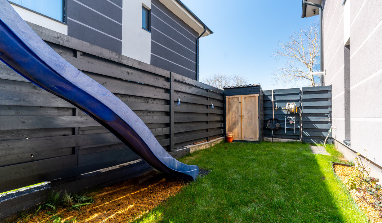 Duplex modern in Floresti, zona Urbano Shopping Center