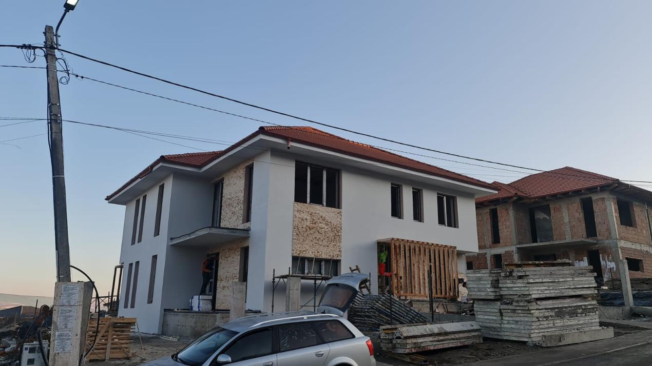 Duplex 120 mp Utili + 400 mp Gradina | Panorama Superba | 4 Camere | Chinteni