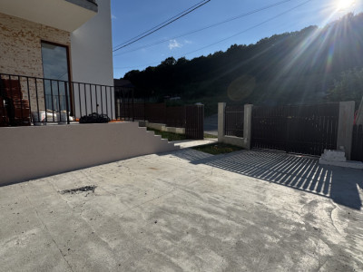 Duplex 120 mp Utili, 4 camere,400 mp Gradina,Panorama Superba,Chinteni