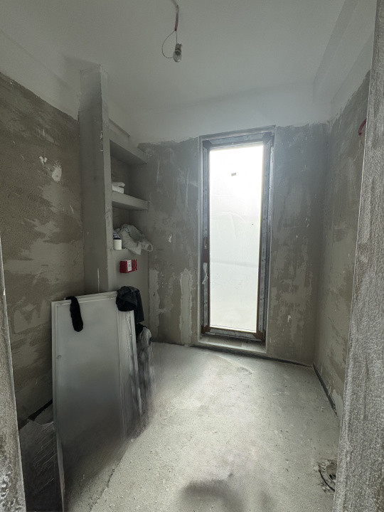 Casă individuală, 4 camere, 120 mp utili, teren liber 702 mp, Chinteni