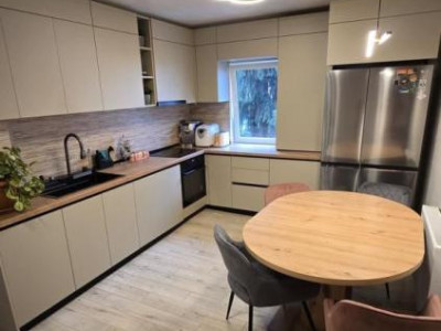 Apartament 3 camere decomandate, 67mp, etaj intermediar, zona Piata Zorilor