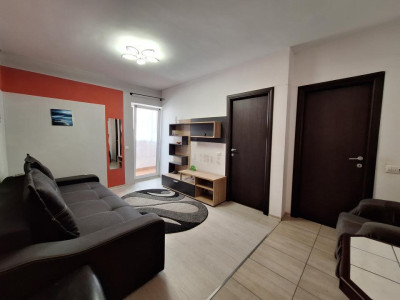 Apartament cu 2 camere, 39 mp, parcare, strada Stejarului