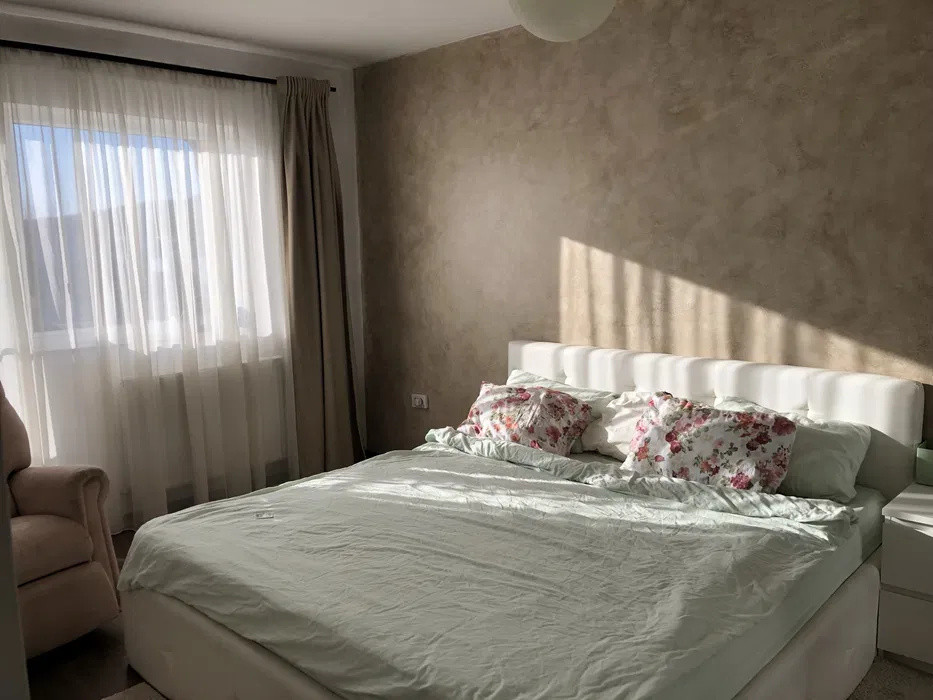 Apartament cu 2 camere, 64 mp, balcon, zona Muzeul Apei