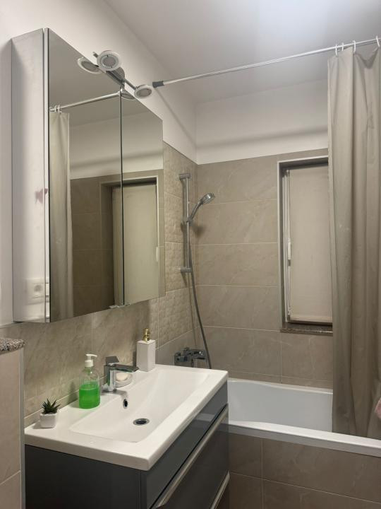 Apartament de 53 mp utili,parcare inclusa , etaj 1, zona Eroilor