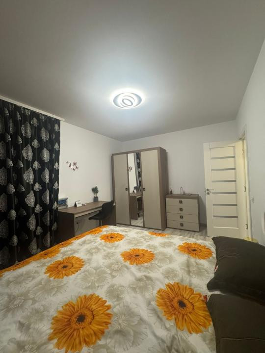 Apartament de 53 mp utili,parcare inclusa , etaj 1, zona Eroilor