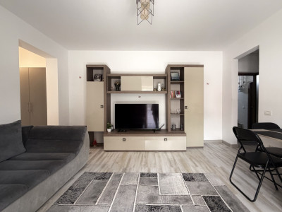 Apartament de 53 mp utili,parcare inclusa , etaj 1, zona Eroilor