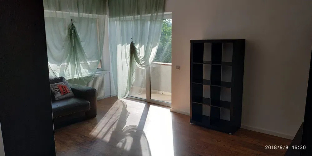 Apartament cu 2 camere, 50 mp, balcon, strada Cetatii