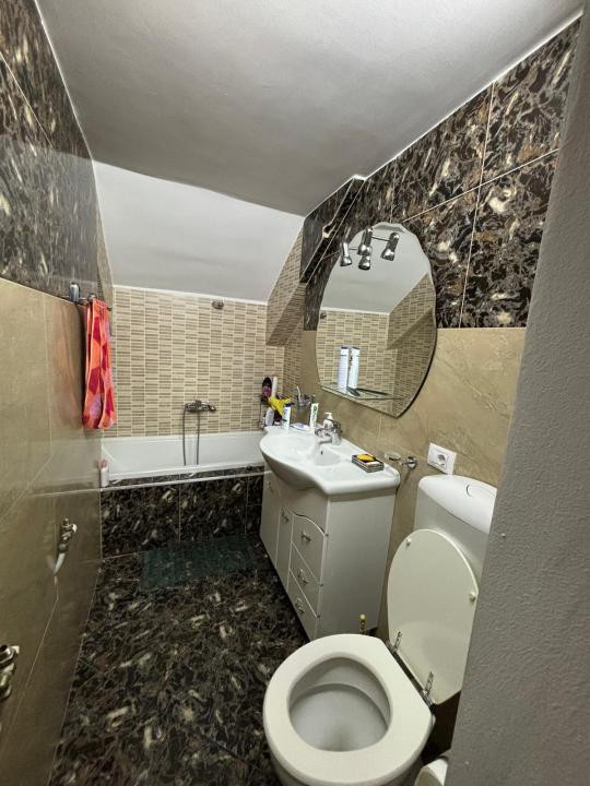 Apartament la casa,cu 1 camera si terasa,loc de parcare,zona Marasti