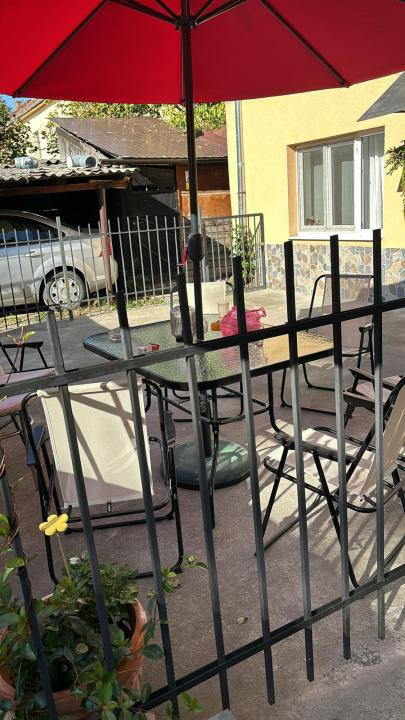 Apartament la casa,cu 1 camera si terasa,loc de parcare,zona Marasti