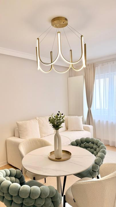 Apartament cu 3 camere la cheie,bloc nou, etaj intermediar,zona Terra