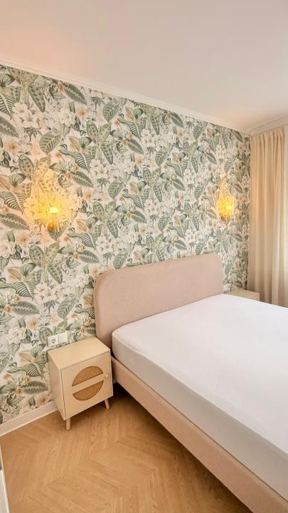 Apartament cu 3 camere la cheie,bloc nou, etaj intermediar,zona Terra