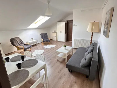 Apartament cu 2 camere, 56 mp, parcare, zona Florilor
