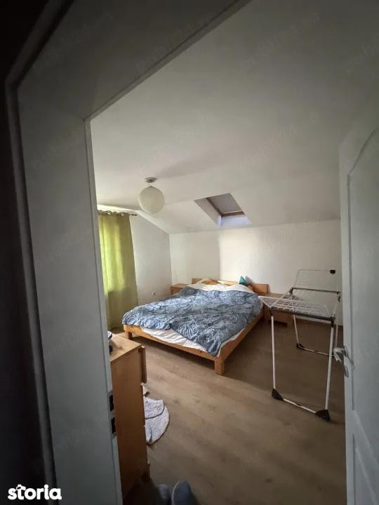 Apartament cu 3 camere, 67 mp, balcon, zona Terra