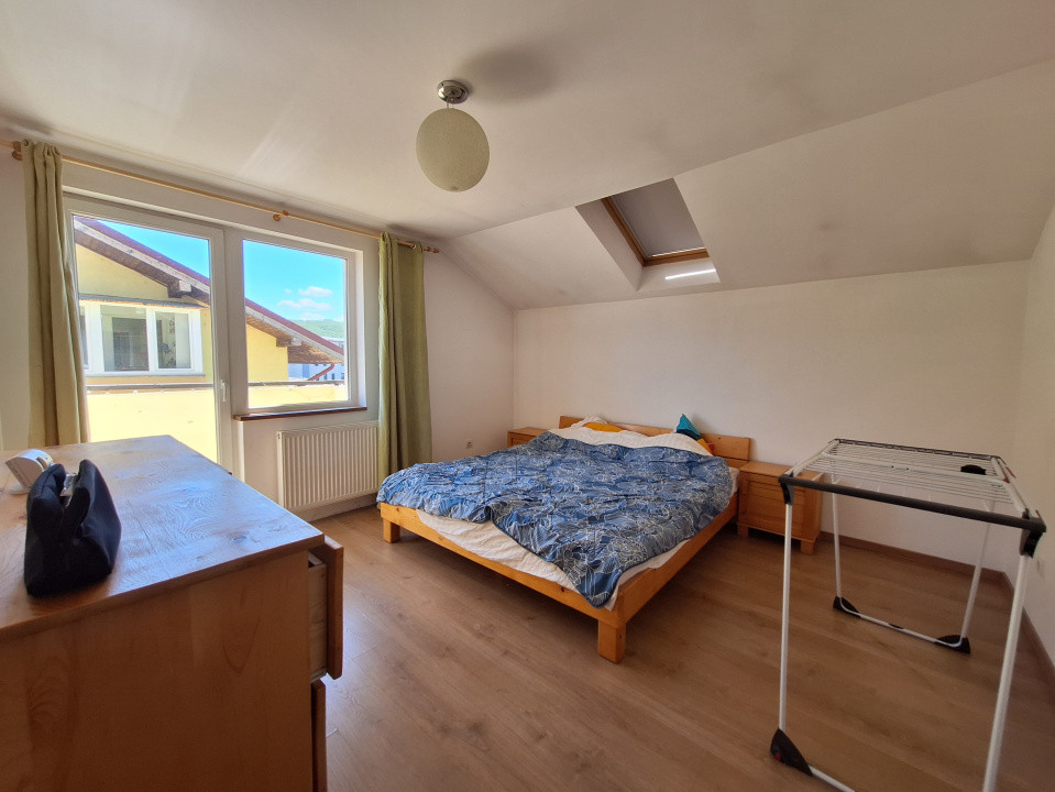 Apartament cu 3 camere, 67 mp, balcon, zona Terra