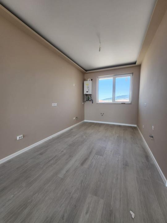 Apartament tip Penthouse, 3 camere, 81 mp, terasa 100 mp, Zona Cetatii