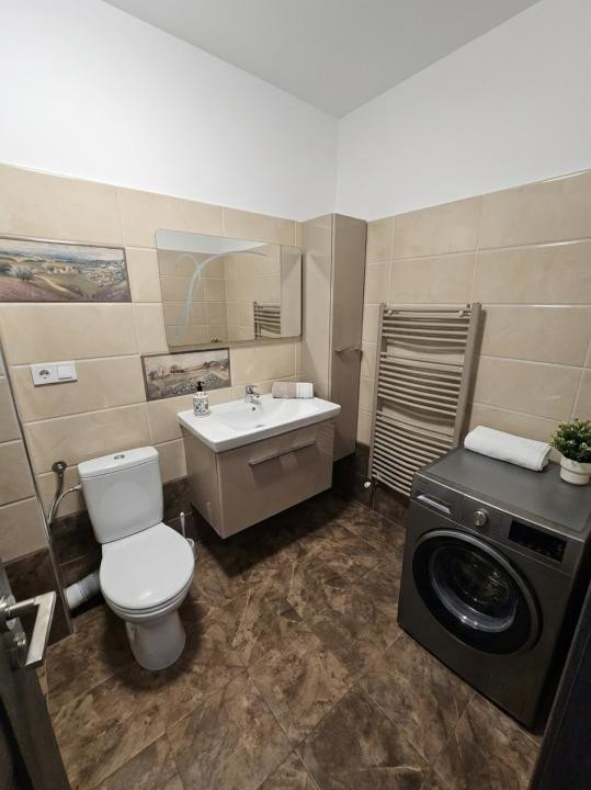 Apartament 2 camere mobilat, 55 mp, decomandat, etaj intermediar, zona BMW