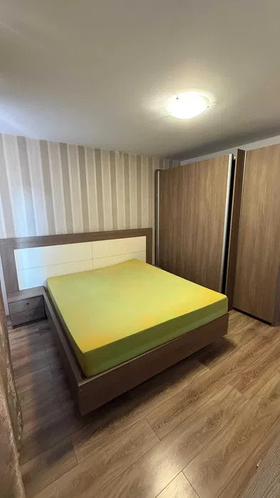 Apartament cu 2 camere, 56 mp, balcon, zona Terra