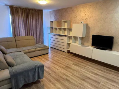 Apartament cu 2 camere, 56 mp, balcon, zona Terra