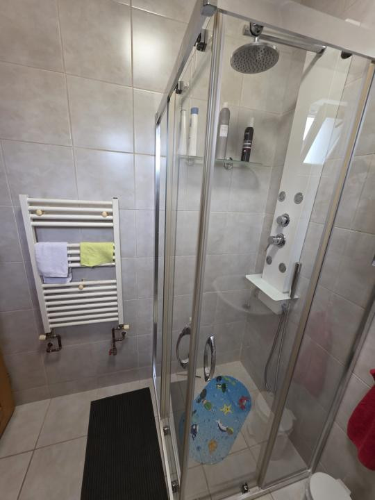Duplex de inchiriat,110 mo utili ,350 m teren ,zona Muzeul Apei