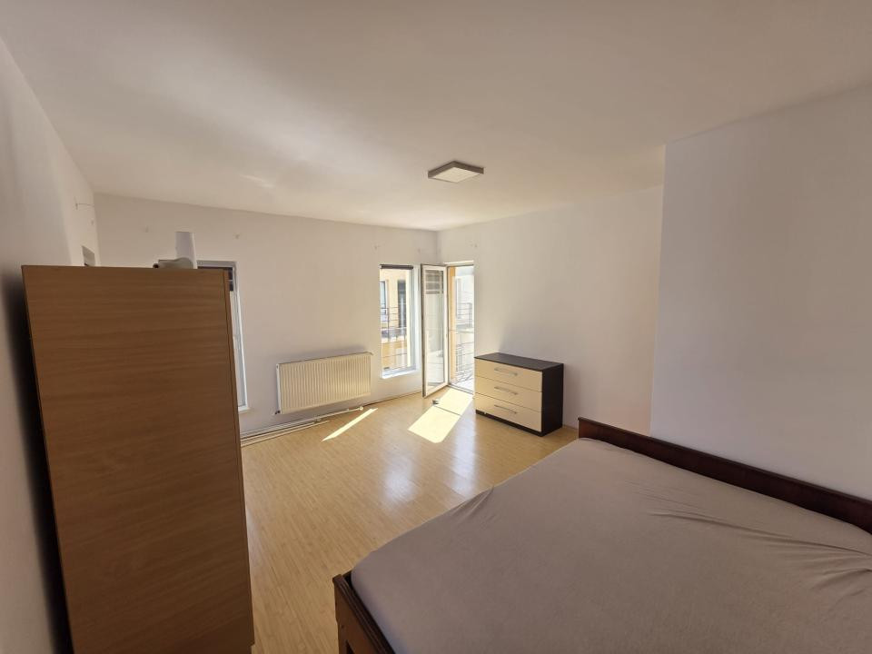 Duplex de inchiriat,110 mo utili ,350 m teren ,zona Muzeul Apei