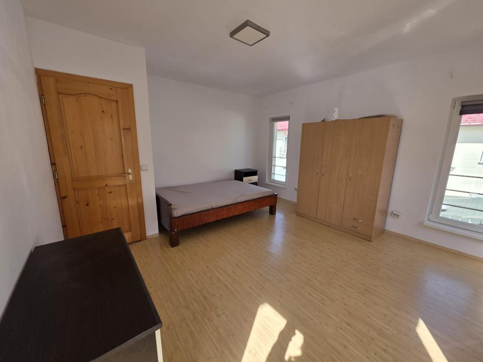 Duplex de inchiriat,110 mo utili ,350 m teren ,zona Muzeul Apei