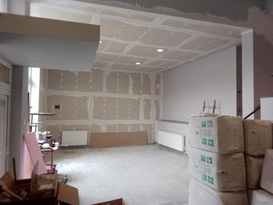 Spatiu comercial de inchiriat, 160mp, zona Campului 