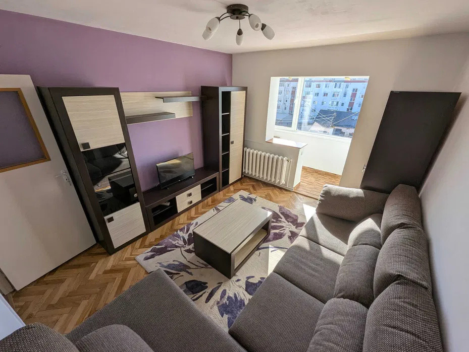 Apartament 2 camere decomandate, 37mp, zona Dambul Rotund