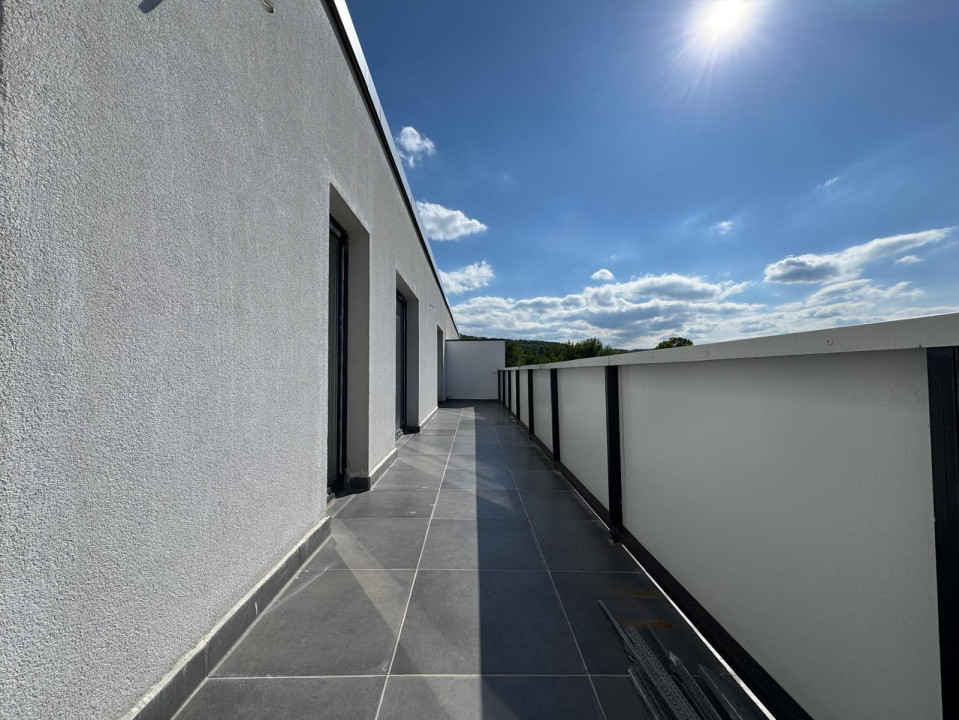 Apartament 2 camere 53mp+terasa 25mp, parcare, etaj intermediar, Corneliu Coposu