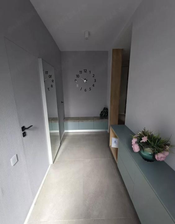 Duplex la cheie cu 4 camere, 137 mp plus 258 mp teren, parcare, zona Macesului