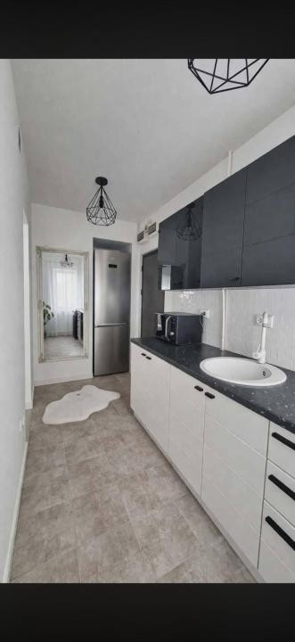 APARTAMENT CU 2 CAMERE,RECENT RENOVAT, ZONA MANASTUR