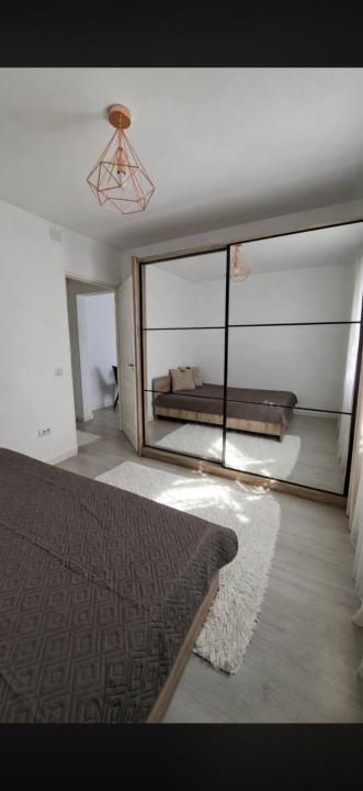APARTAMENT CU 2 CAMERE,RECENT RENOVAT, ZONA MANASTUR