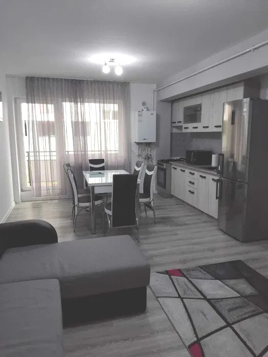 Apartament cu 2 camere, 55 mp, balcon, Baciu