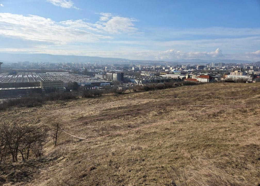Teren intravilan, 562 mp, zona Iris