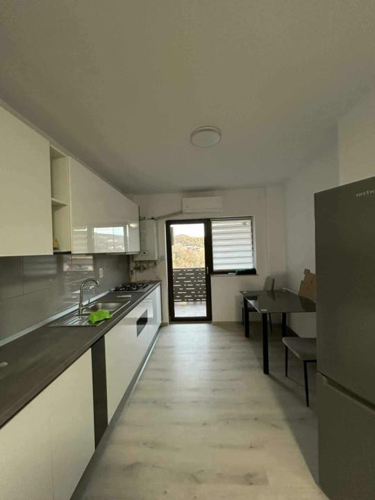 Apartament 3 camere, 80 mp, la prima inchiriere cu un view superb, Florești