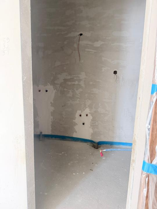 Apartament cu 3 camere,terasa,parcare subterana,,zona Eroilor,etaj intermediar