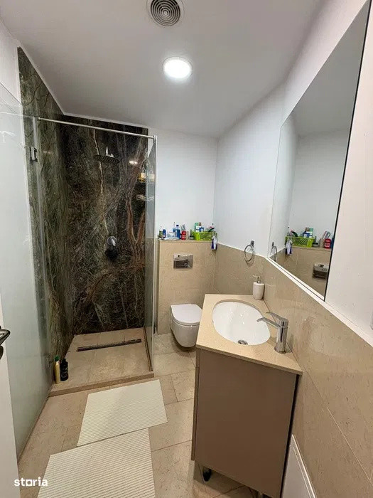 Casa finisata cu 5 camere, 120 mp cu 400 mp teren, parcare, zona Semicentrala