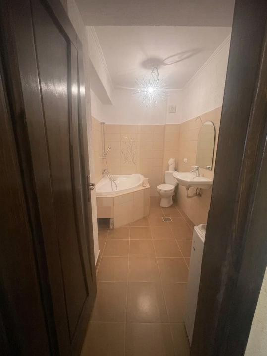 Apartament 2 camere, 46mp, balcon, parcare, zona Petrom