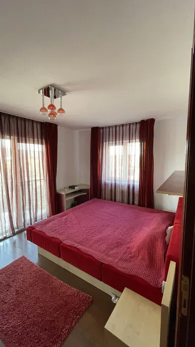 Apartament cu 2 camere, 60 mp, parcare, zona Dumitru Mocanu