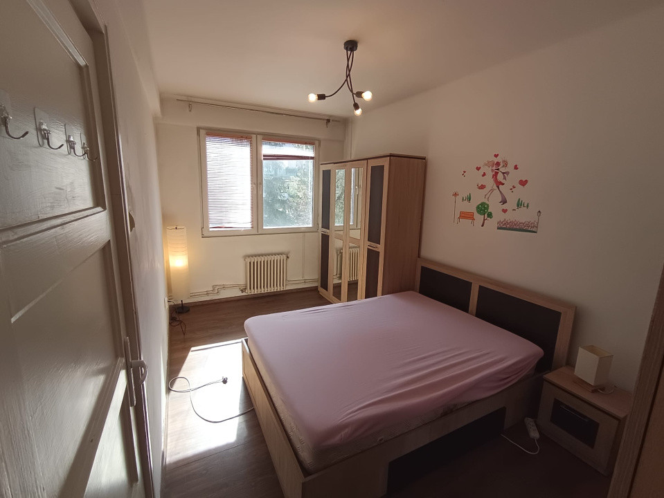 Apartament 2 camere, 44mp, etaj intermediar, zona Facultatii de Litere