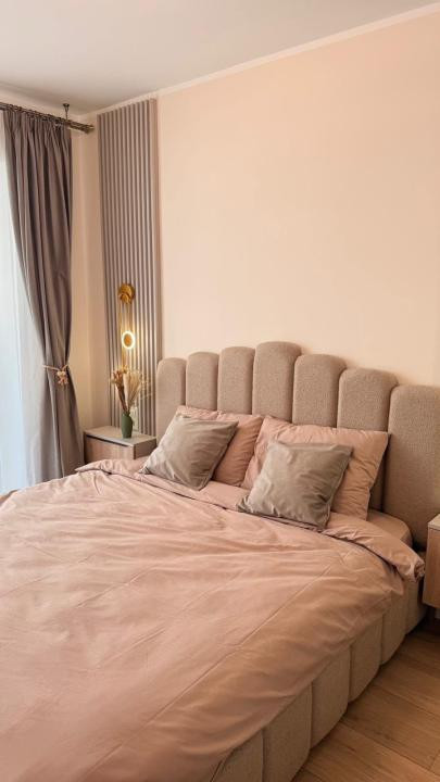 Apartament superfinisat la cheie,2 camere,etaj intermediar,bloc 2025