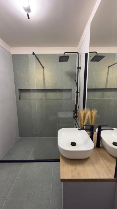 Apartament superfinisat la cheie,2 camere,etaj intermediar,bloc 2025