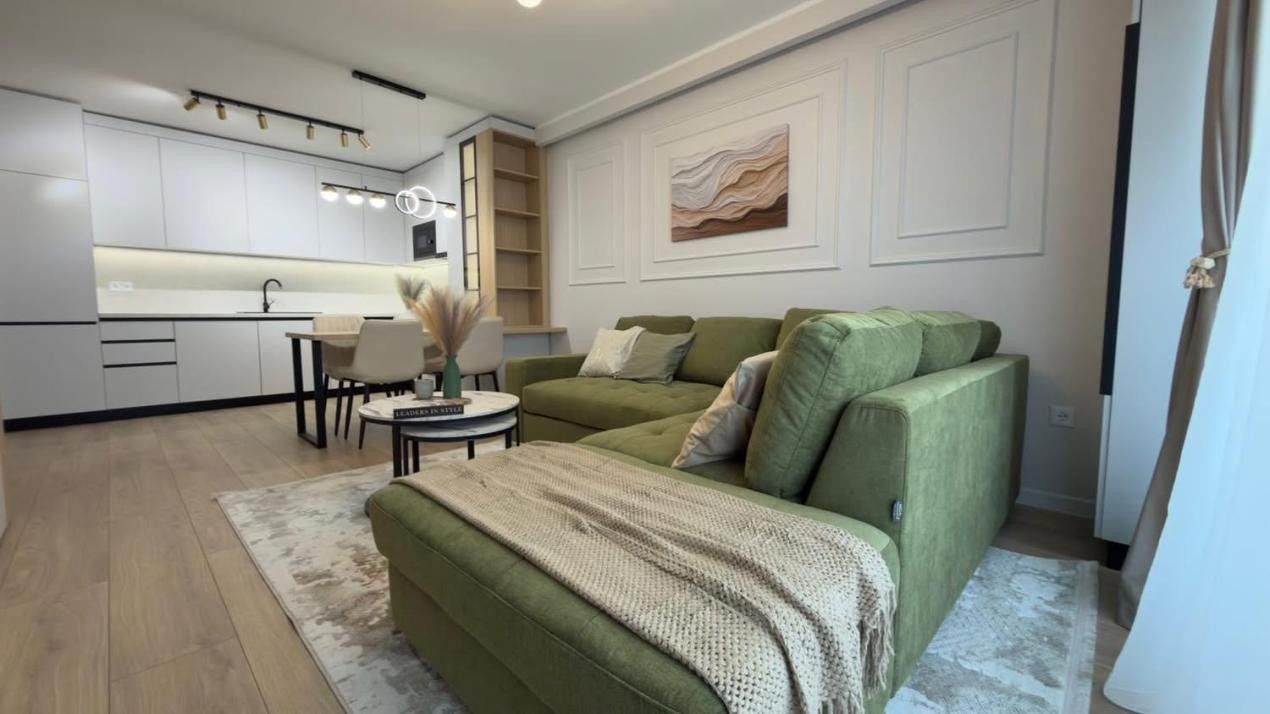 Apartament superfinisat la cheie,2 camere,etaj intermediar,bloc 2025