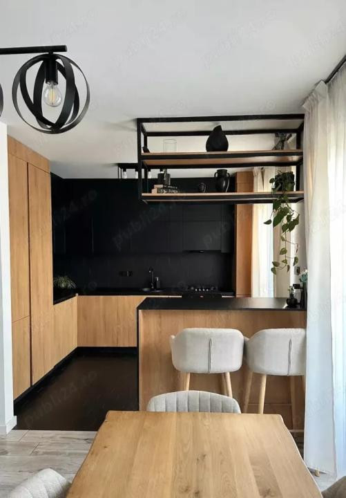 Casa la cheie, 4 camere, Garaj , Ansamblu rezidential privat