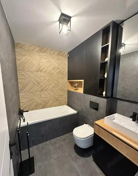 Casa la cheie, 4 camere, Garaj , Ansamblu rezidential privat