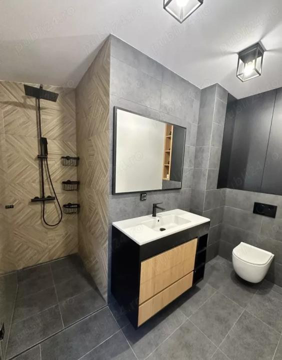 Casa la cheie, 4 camere, Garaj , Ansamblu rezidential privat