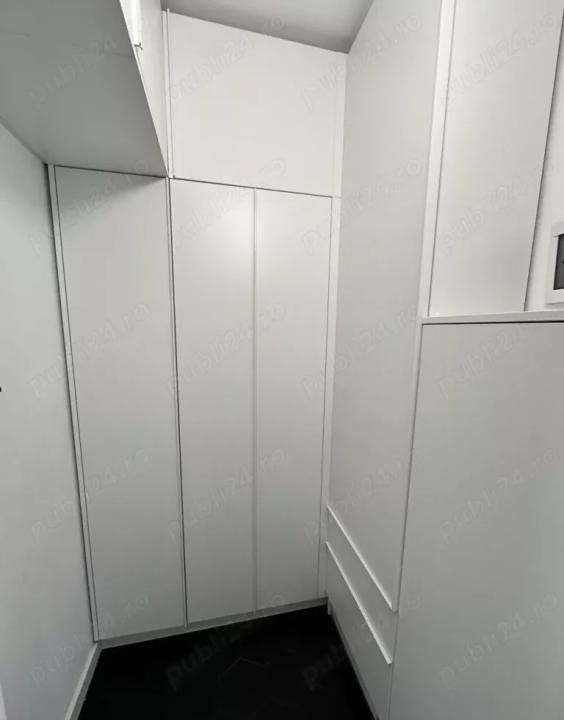 Casa la cheie, 4 camere, Garaj , Ansamblu rezidential privat